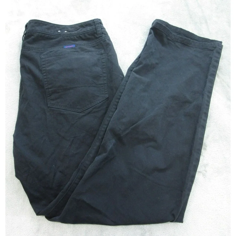 Untuckit Pants Mens 36x33 (Actual 34x 30) Relaxed Fit Straight Leg Black Chino